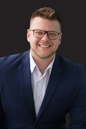 Joshua Vanlandingham 垂直运输顾问 Lerch Bates 洛杉矶，加利福尼亚州